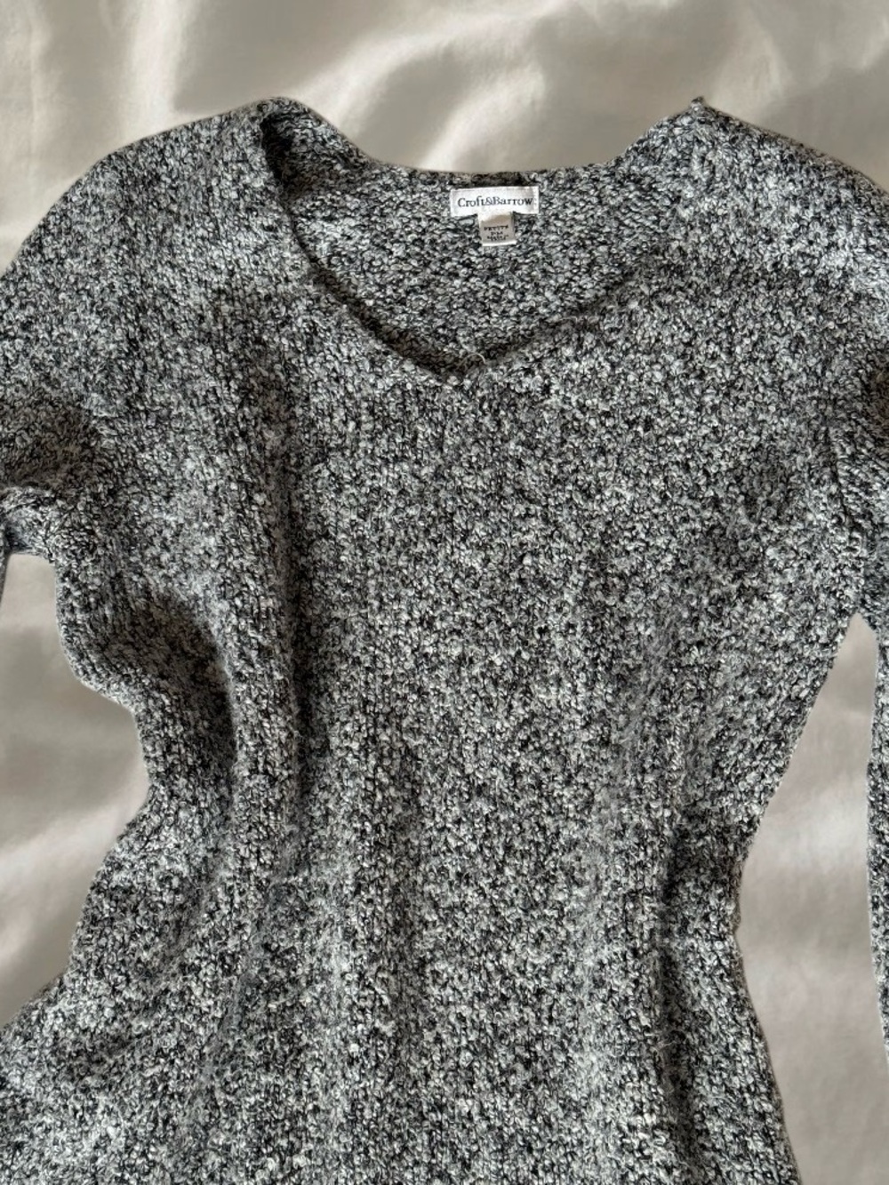croft & barrow Heather Gray V-Neck Sweater